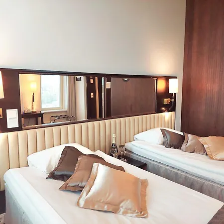 Hotel Red & Narpio