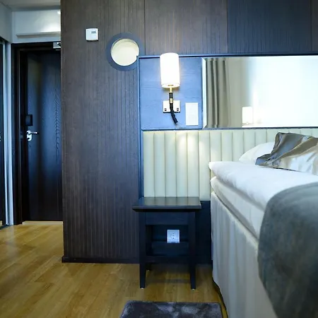 Hotel Red&green Narpio