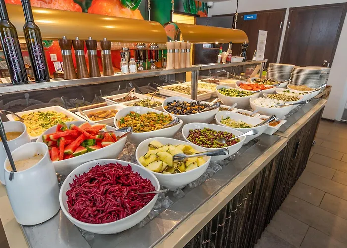 Red&green Hotel Narpio