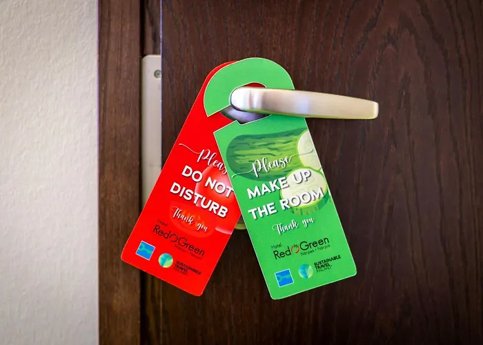 Hotel Red&green Narpio