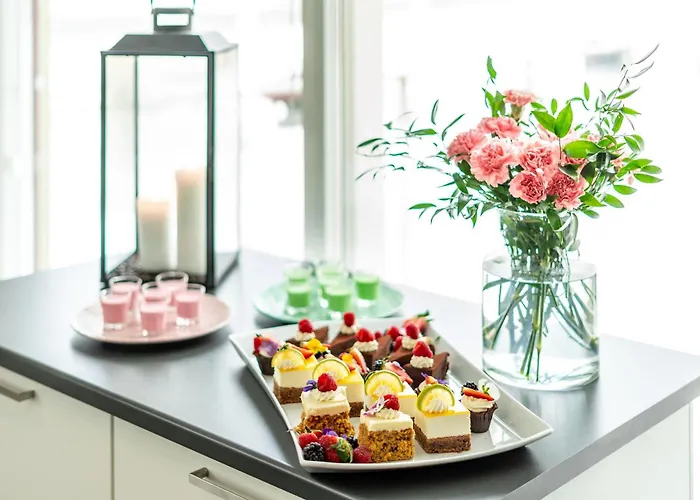 Red & فندق Narpio